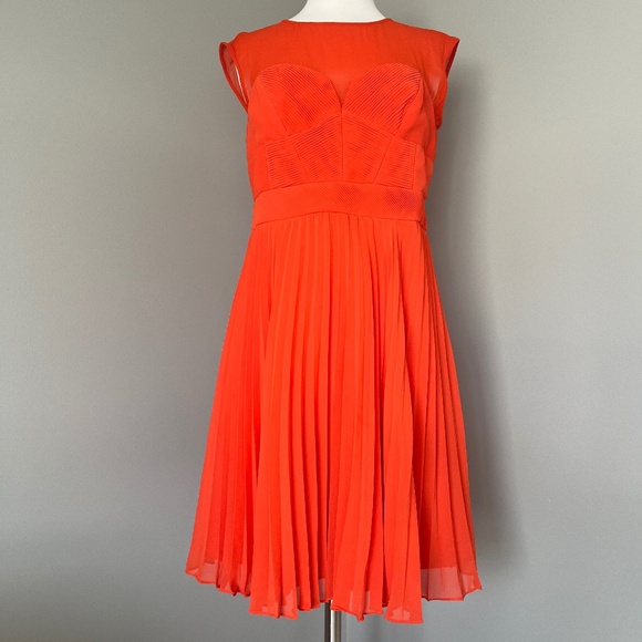 Karen Millen Orange Chiffon Cocktail Pleated Sleeveless Elegant Dress 10 Large - Picture 1 of 15